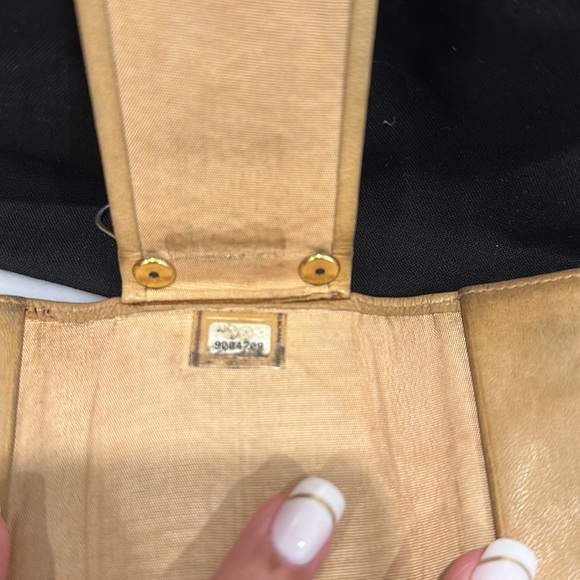 Chanel Caviar 6Key Wallet Beige - Picture 2 of 4